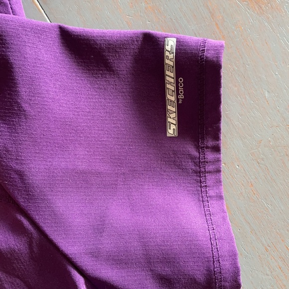 Sketchers scrubs full set - Picture 5 of 9